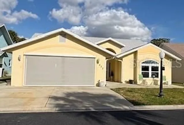 Property Slideshow image 2 of 61 | 422 harbourview dr, Haines City, FL, 33844