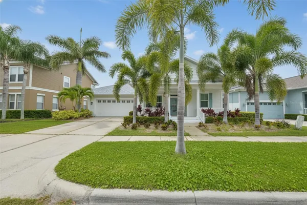 Property Slideshow image 3 of 60 | 404 islebay dr, Apollo Beach, FL, 33572