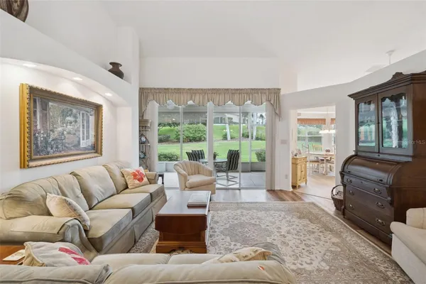Property Slideshow image 3 of 34 | 5000 sawgrass lake cir, Leesburg, FL, 34748