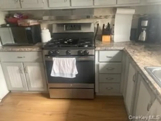 Property Slideshow image 3 of 10 | 1661 old country rd 251, Riverhead, NY, 11901