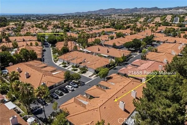 Property Slideshow image 3 of 33 | 21658 paseo maravia, Mission Viejo, CA, 92692