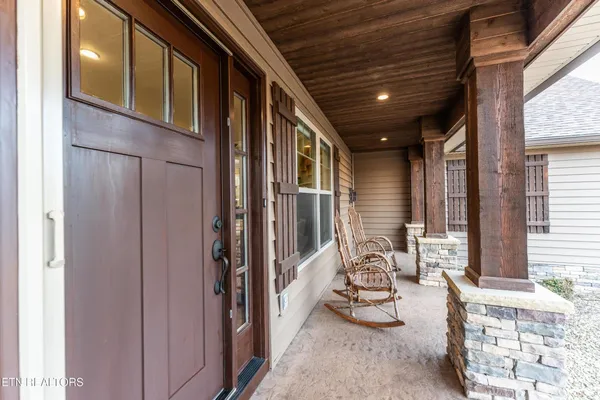 Property Slideshow image 3 of 54 | 12 edgemere ct, Crossville, TN, 38558