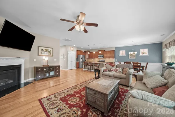 Property Slideshow image 2 of 38 | 4286 perth rd, Fort Mill, SC, 29707