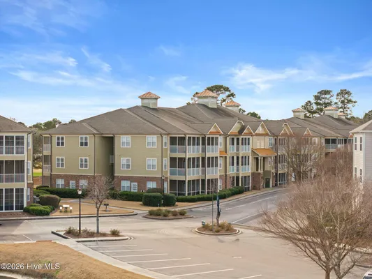 Property Slideshow image 2 of 33 | 395 s crow creek dr nw unit 1310, Calabash, NC, 28467