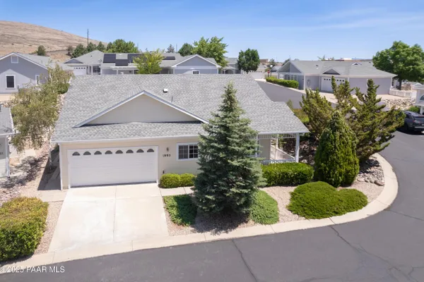 Property Slideshow image 2 of 30 | 1995 n mulberry, Prescott Valley, AZ, 86314