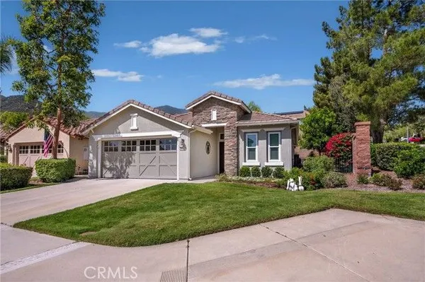 Property Slideshow image 2 of 42 | 24445 lupine ln, Corona, CA, 92883