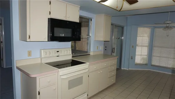Property Slideshow image 2 of 34 | 10512 tapestry dr, Port Richey, FL, 34668