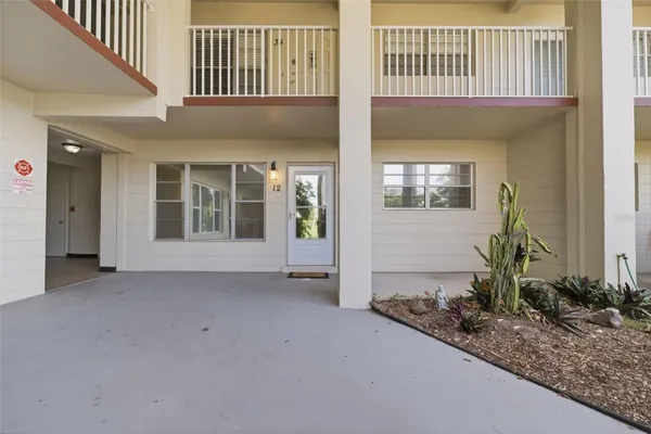 Property Slideshow image 2 of 20 | 2434 australia way 12, Clearwater, FL, 33763