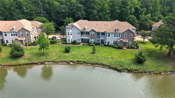 Property Slideshow image 2 of 44 | 2683 browning dr, Virginia Beach, VA, 23456