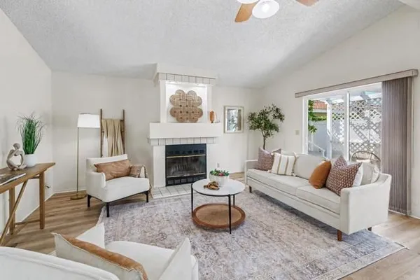 Property Slideshow image 3 of 37 | 2010 w san marcos blvd 90, San Marcos, CA, 92078