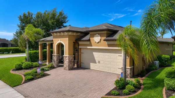 Property Slideshow image 3 of 78 | 556 zamora way, Davenport, FL, 33837
