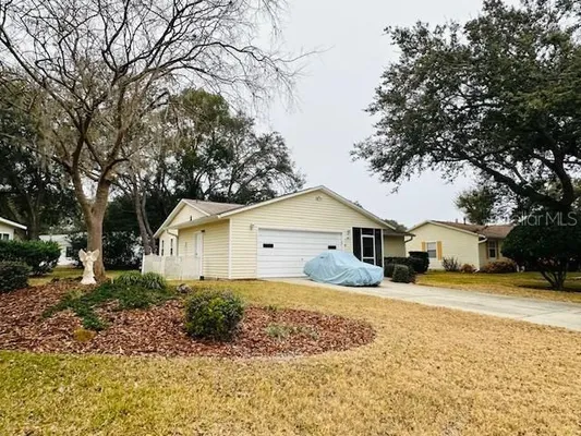 Property Slideshow image 2 of 2 | 822 dundee cir 822, Leesburg, FL, 34788