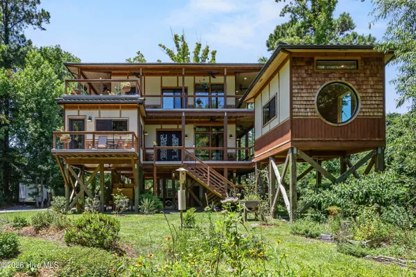 Property Slideshow image 3 of 109 | 831 futch creek rd, Wilmington, NC, 28411