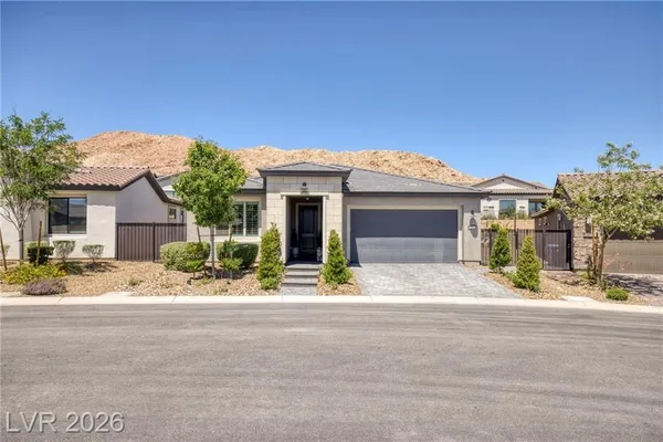 Property Slideshow image 3 of 44 | 25 red creek bluff st, Henderson, NV, 89011