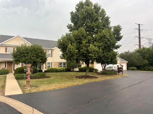 Property Slideshow image 2 of 2 | 13915 s bristlecone ln c, Plainfield, IL, 60544