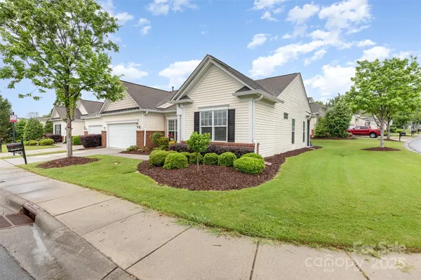 Property Slideshow image 2 of 48 | 31470 royal tern ln, Indian Land, SC, 29707