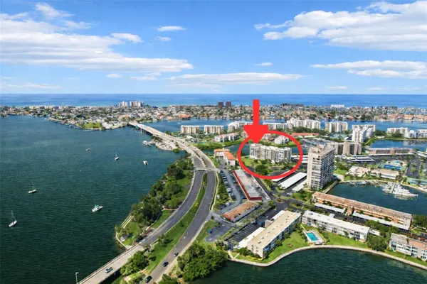 Property Slideshow image 2 of 66 | 7400 sun island dr 802, South Pasadena, FL, 33707