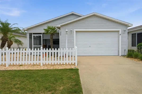 Property Slideshow image 2 of 36 | 389 seven oaks ln, The Villages, FL, 32162