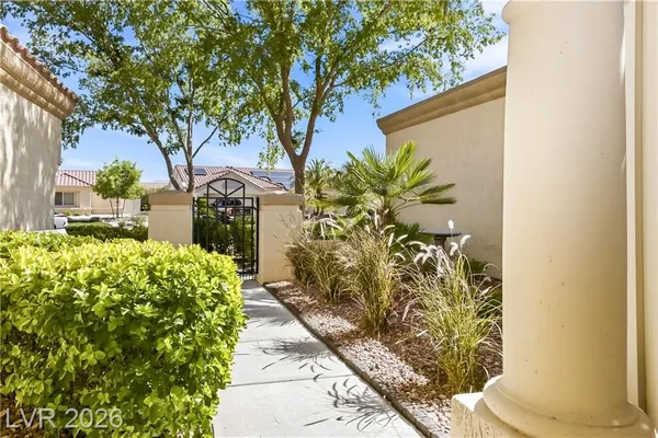 Property Slideshow image 3 of 60 | 8929 mountain gate dr, Las Vegas, NV, 89134