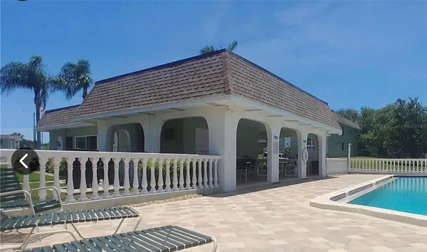 Property Slideshow image 2 of 25 | 1250 s pinellas ave 306, Tarpon Springs, FL, 34689
