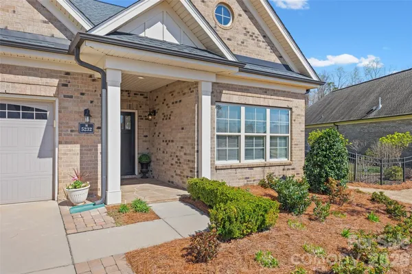 Property Slideshow image 3 of 47 | 5232 courtyard ln, Belmont, NC, 28012