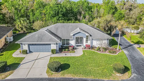 Property Slideshow image 3 of 34 | 10504 moshie ln, San Antonio, FL, 33576