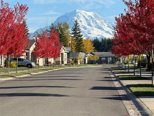 Property Slideshow image 2 of 39 | 17922 151st st, Bonney Lake, WA, 98391