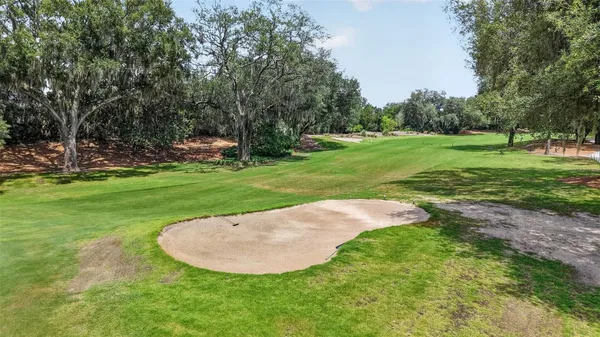 Property Slideshow image 2 of 55 | 522 loma paseo dr, The Villages, FL, 32159
