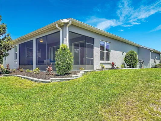 Property Slideshow image 3 of 61 | 4240 james river cir, Leesburg, FL, 34748