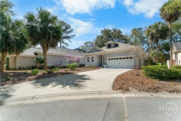 Property Slideshow image 2 of 43 | 4 osprey ct, Savannah, GA, 31411
