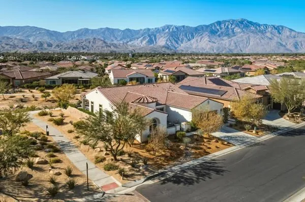 Property Slideshow image 2 of 41 | 120 cabernet, Rancho Mirage, CA, 92270