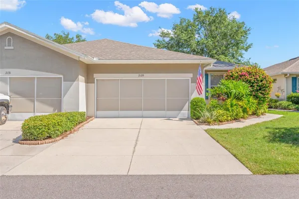 Property Slideshow image 2 of 63 | 2129 acadia greens dr, Sun City Center, FL, 33573