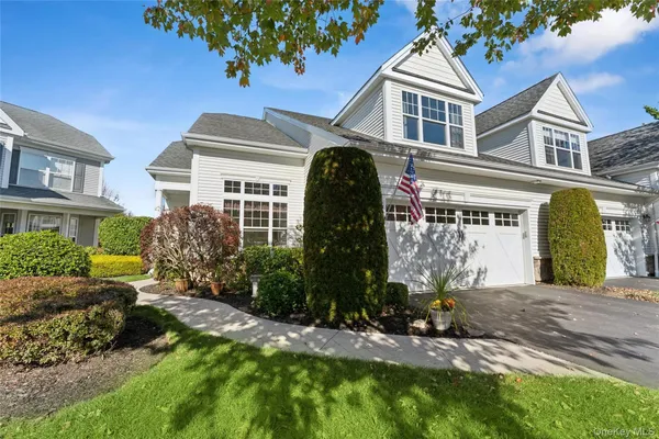 Property Slideshow image 2 of 31 | 113 overture pl, Eastport, NY, 11941