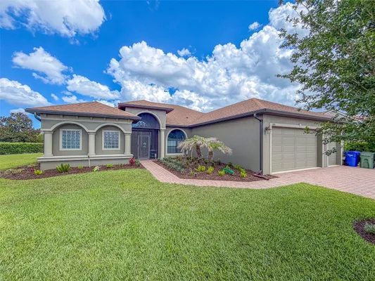 Property Slideshow image 2 of 62 | 1394 oakmont dr, Winter Haven, FL, 33884