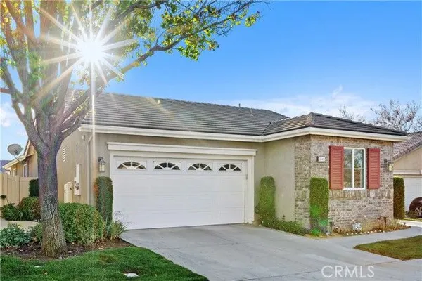 Property Slideshow image 2 of 38 | 186 canary crk, Beaumont, CA, 92223