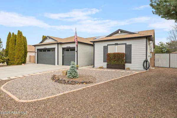 Property Slideshow image 2 of 47 | 7135 n windy walk way, Prescott Valley, AZ, 86315