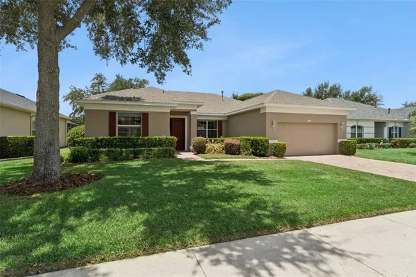 Property Slideshow image 2 of 53 | 1028 everest st, Clermont, FL, 34711
