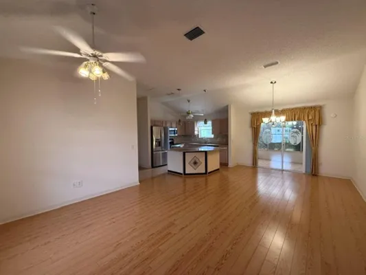 Property Slideshow image 2 of 15 | 3105 berwyn way, The Villages, FL, 32162
