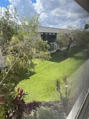 Property Slideshow image 2 of 25 | 140 capri c # 140, Delray Beach, FL, 33484