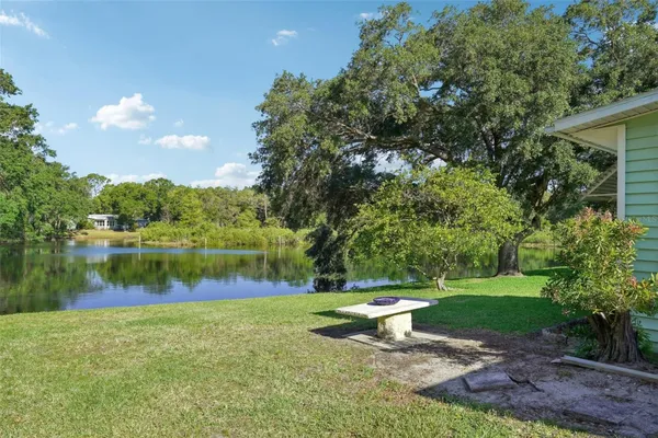 Property Slideshow image 2 of 47 | 28 gordon ct, Leesburg, FL, 34788