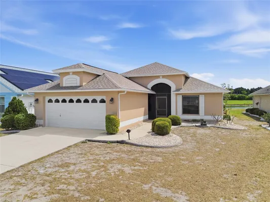 Property Slideshow image 2 of 35 | 1831 e del webb blvd, Sun City Center, FL, 33573