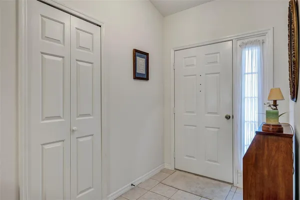 Property Slideshow image 3 of 41 | 26035 oakmount dr, Leesburg, FL, 34748