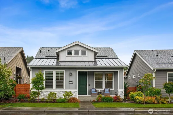 Property Slideshow image 2 of 35 | 19110 trilogy pkwy, Bonney Lake, WA, 98391