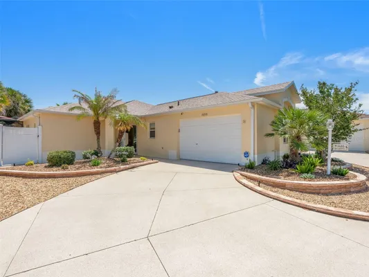 Property Slideshow image 3 of 47 | 1655 red hill rd, The Villages, FL, 32162