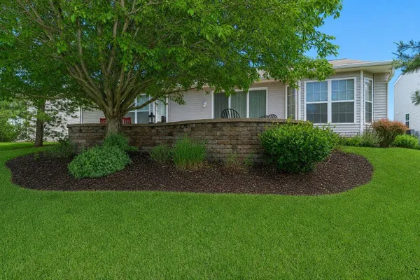 Property Slideshow image 2 of 29 | 13453 grainery ln, Huntley, IL, 60142