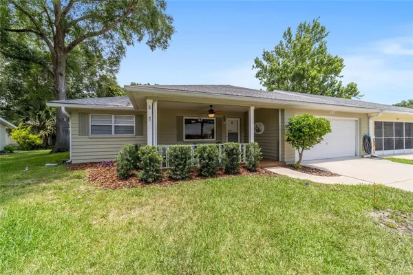 Property Slideshow image 3 of 49 | 8707 sw 95th ln a, Ocala, FL, 34481