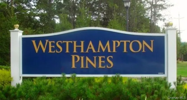 Property Slideshow image 3 of 38 | 39 kimberly dr # 39, Westhampton, NY, 11977