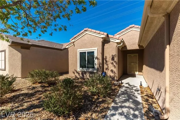 Property Slideshow image 3 of 55 | 3108 kookaburra way, North Las Vegas, NV, 89084