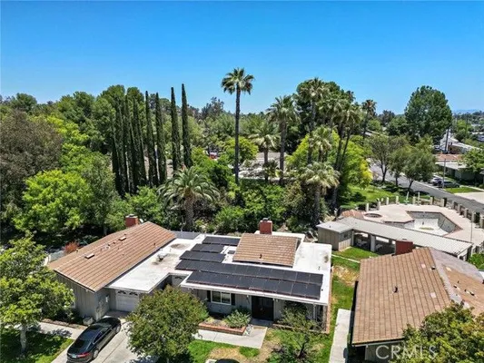 Property Slideshow image 2 of 49 | 38750 via las flores, Murrieta, CA, 92563