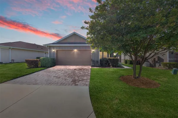 Property Slideshow image 3 of 87 | 4970 nw 35th lane rd, Ocala, FL, 34482